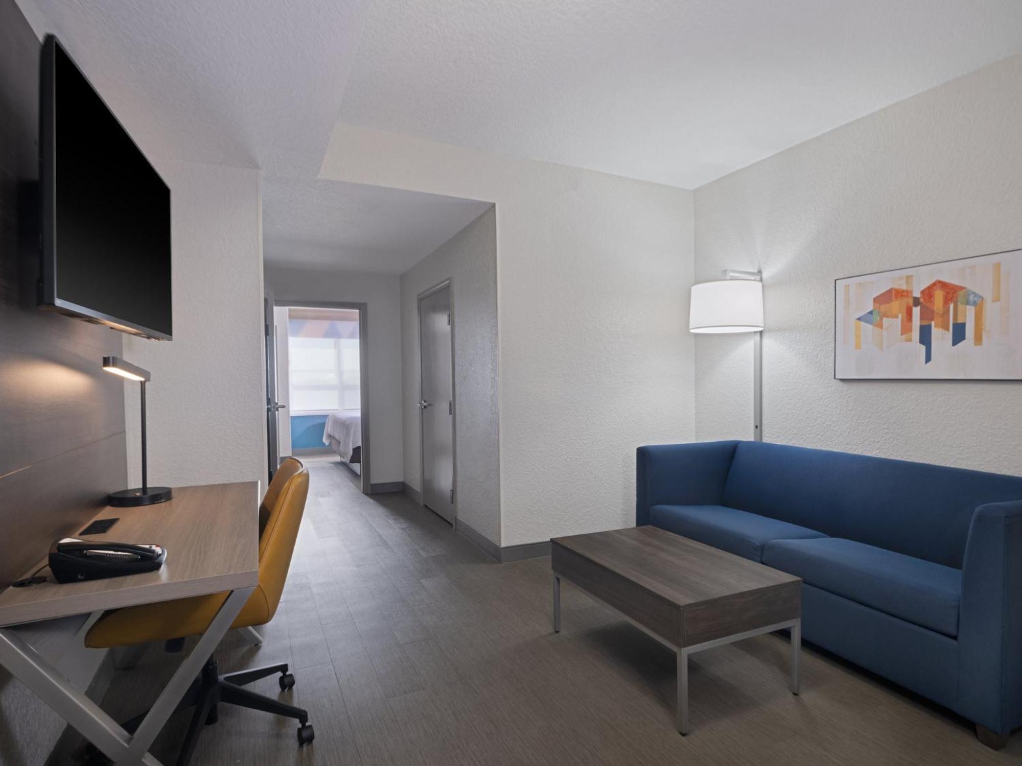 Holiday Inn Express & Suites Lakeland North I-4 By Ihg Extérieur photo
