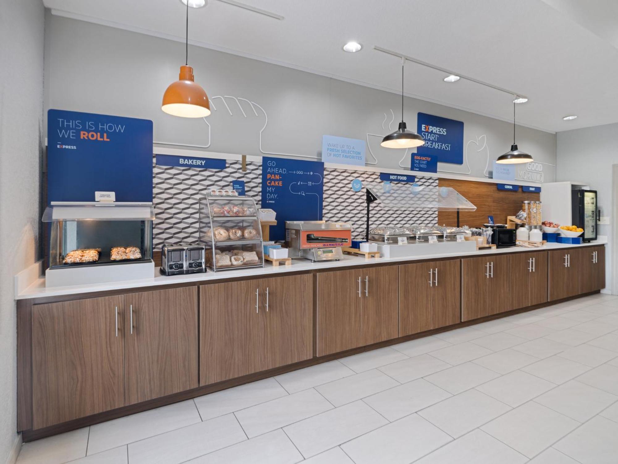 Holiday Inn Express & Suites Lakeland North I-4 By Ihg Extérieur photo