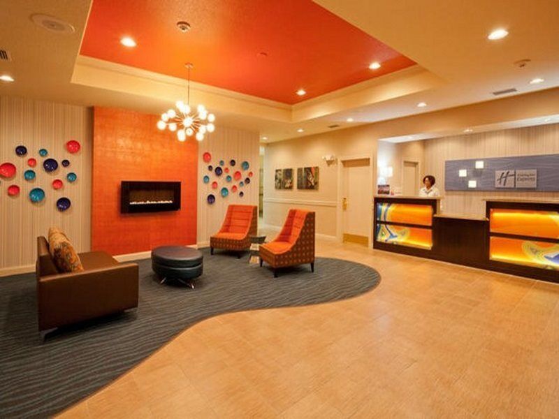 Holiday Inn Express & Suites Lakeland North I-4 By Ihg Extérieur photo